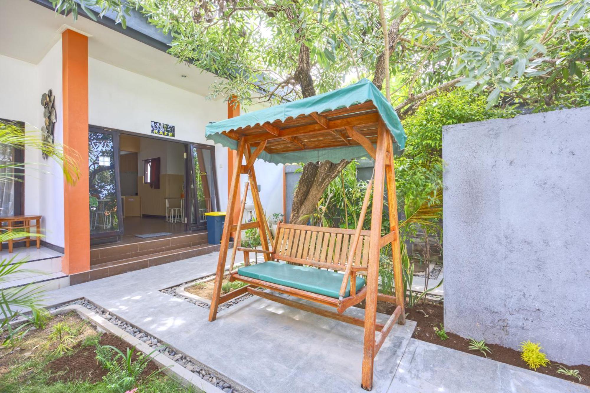 Jnj Guest House Toyapakeh Εξωτερικό φωτογραφία